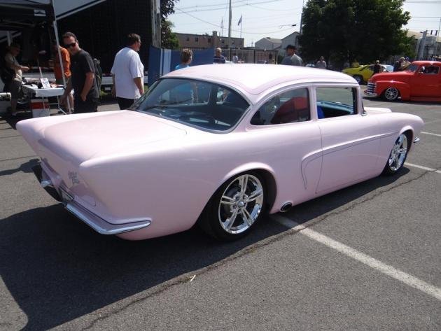 {short description of image}