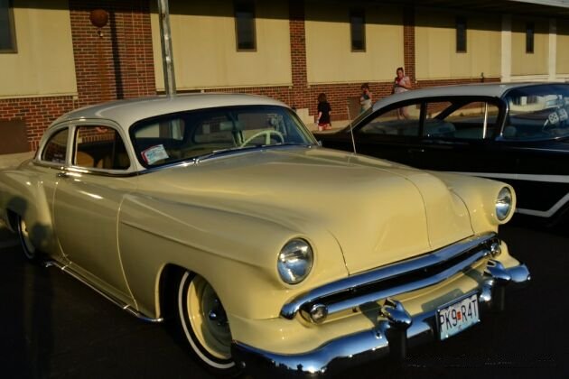 {short description of image}