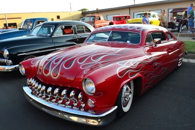 {short description of image}