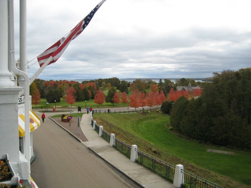 {short description of image}