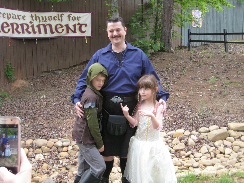 {short description of image}