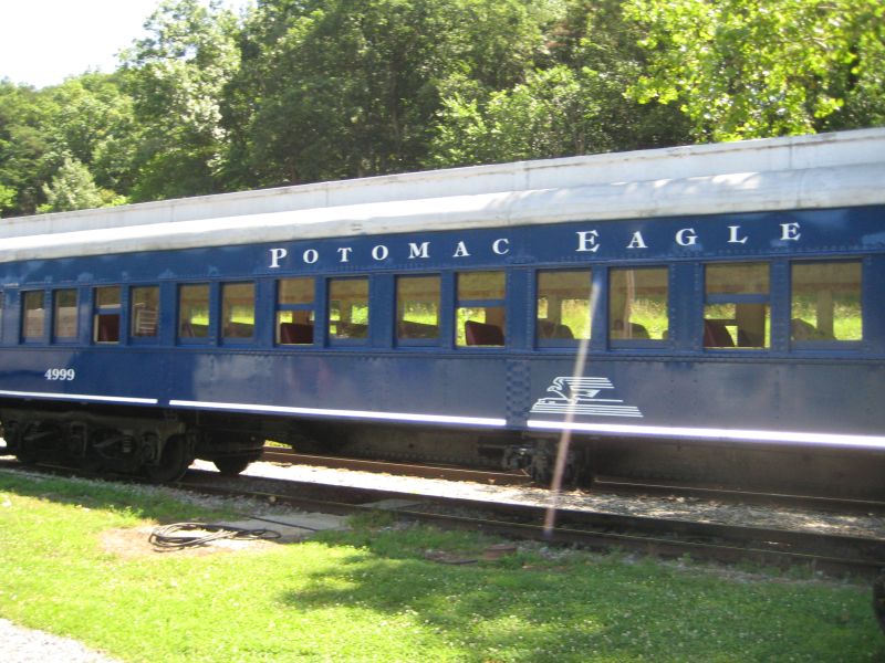 {short description of image}