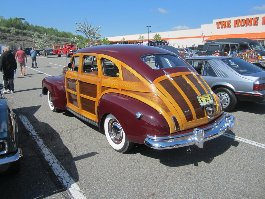 {short description of image}