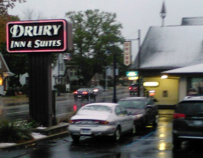 {short description of image}