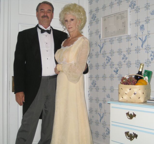 {short description of image}