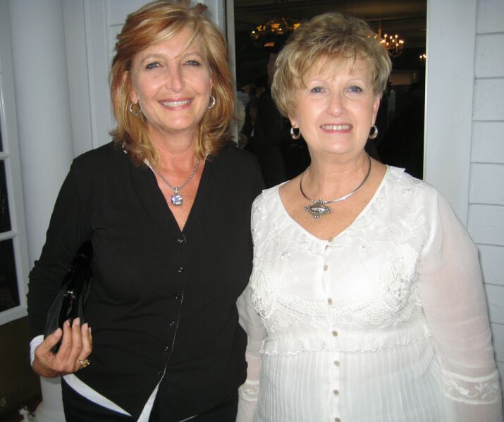 {short description of image}