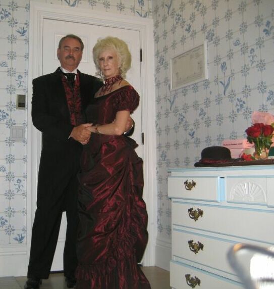 {short description of image}