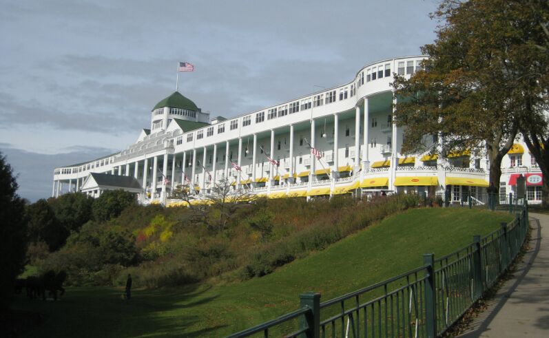 {short description of image}