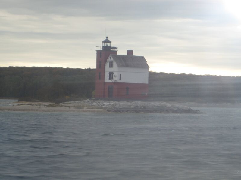 {short description of image}