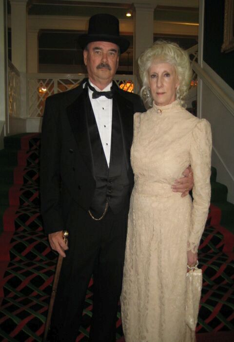 {short description of image}