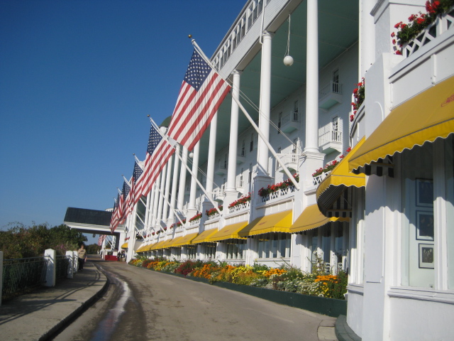 {short description of image}