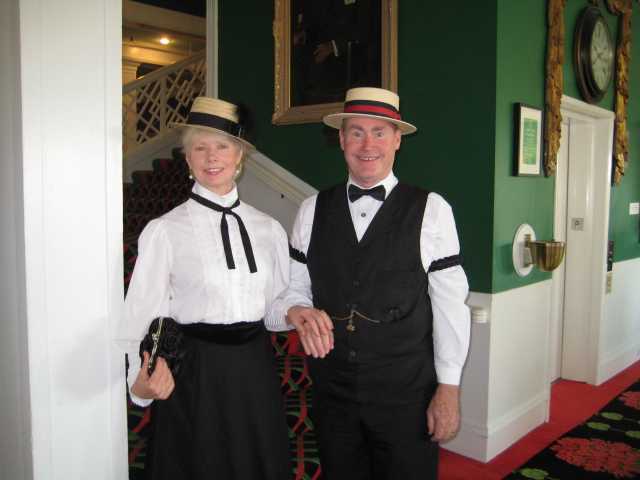 {short description of image}