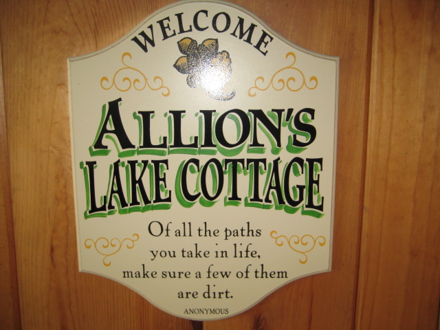 {short description of image}