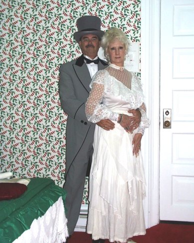 {short description of image}