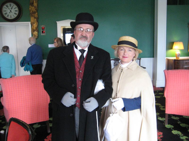 {short description of image}